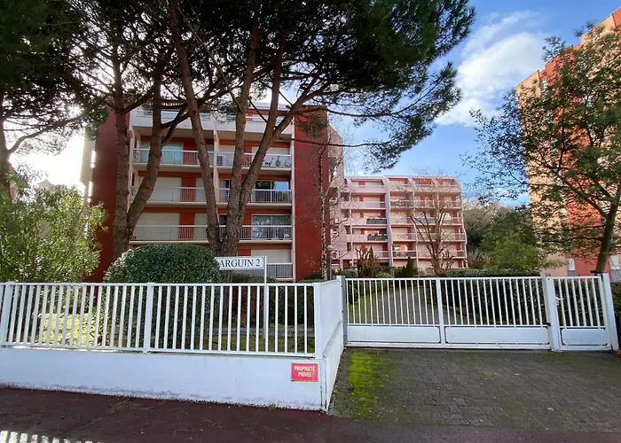 Lägenhet Avec Terrasse & Parking Securise - Fr-1-374-243